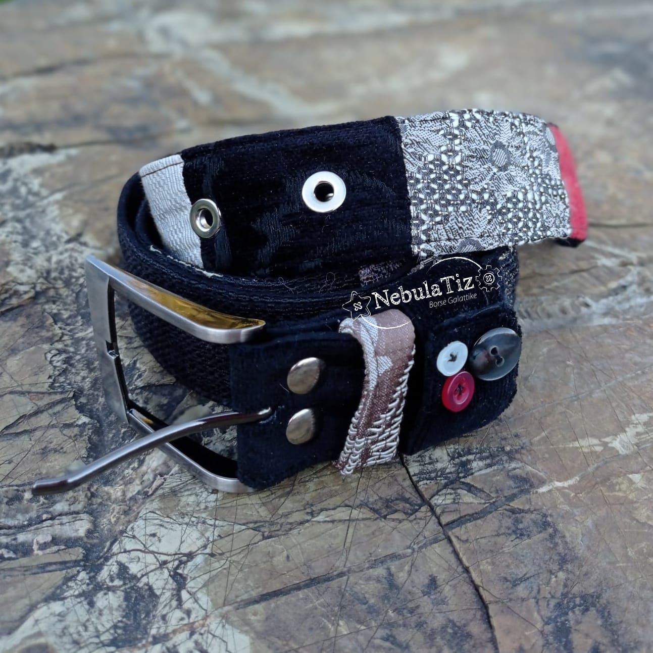 Cintura patchwork Fare moda, non seguire la moda.